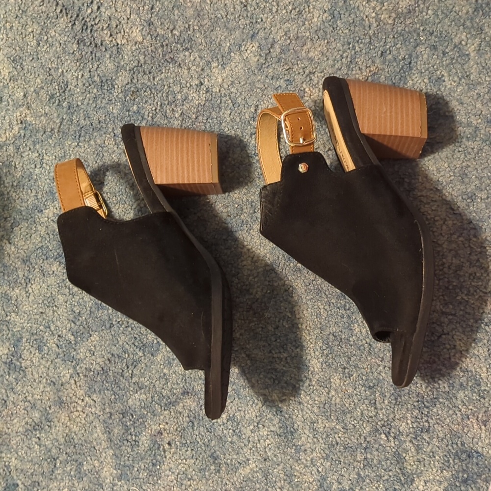 Croft and Barrow Heels